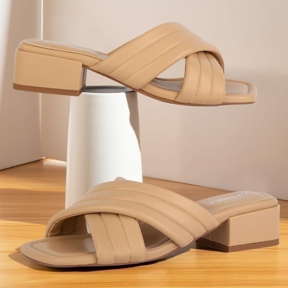 Nude Wide Crossover Straps Chunky heels  Square Toe  Neutral Minimalist New S.7 - Picture 1 of 11